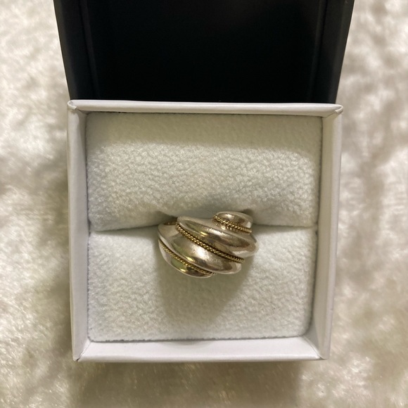 Tiffany & Co. Jewelry - 🍀Tiffany & Co. Sterling Silver & Gold Shrimp Dome Ring